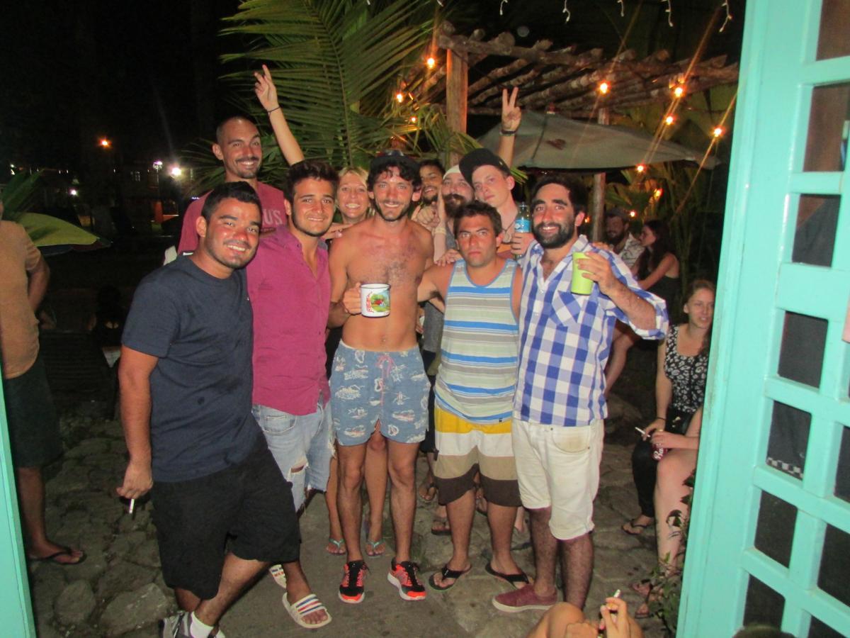 Coconut Hostel Bocas Town Zewnętrze zdjęcie