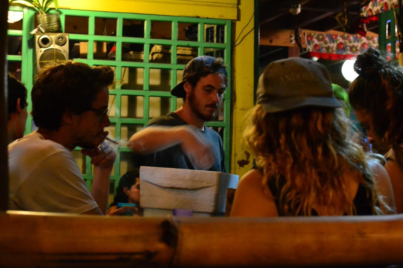 Coconut Hostel Bocas Town Zewnętrze zdjęcie