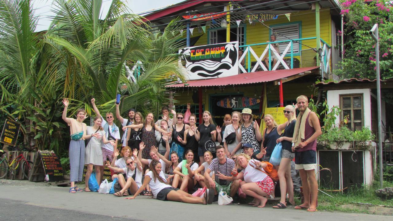 Coconut Hostel Bocas Town Zewnętrze zdjęcie